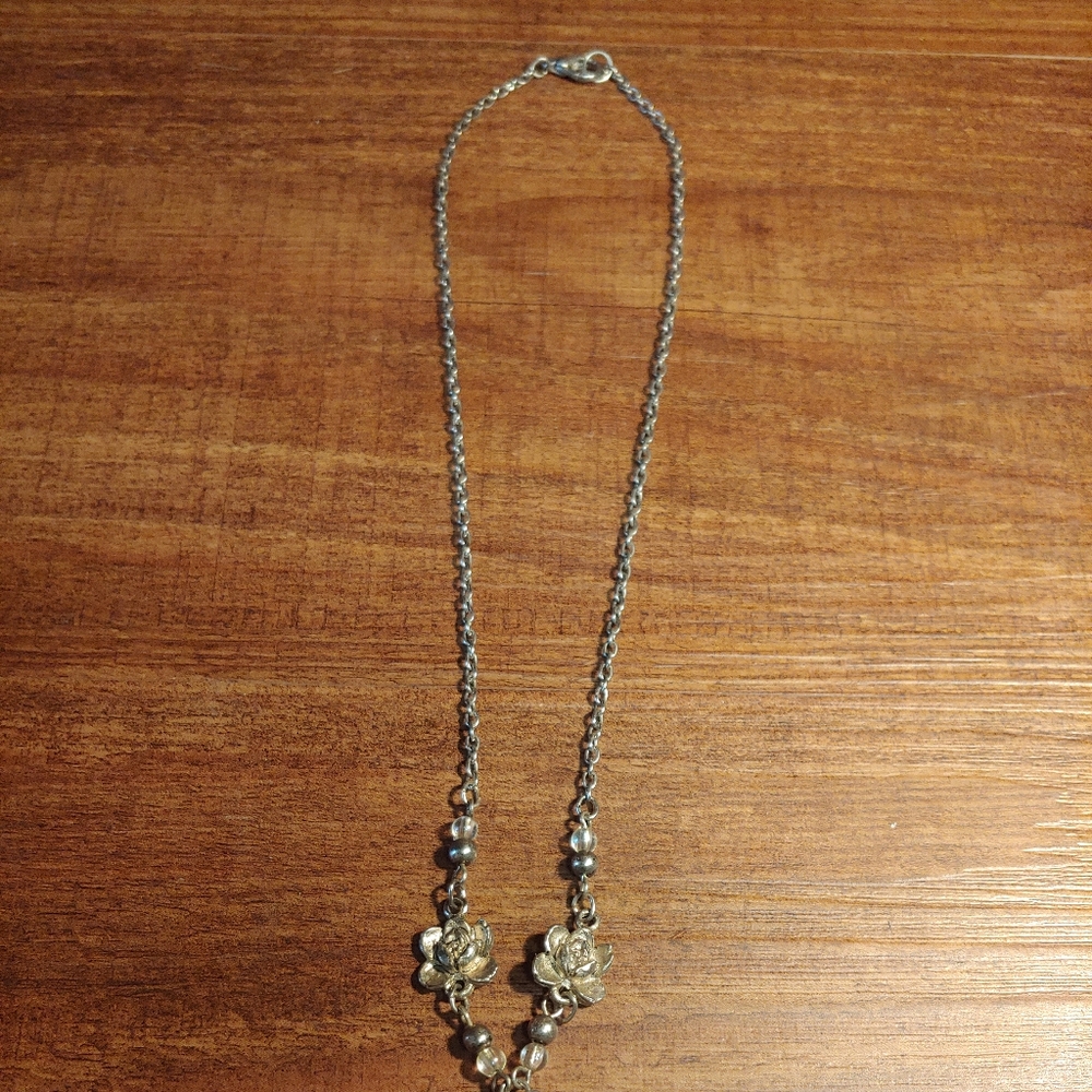 Silver Flower Necklace - Picture 4 of 6